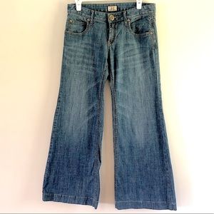 Free People wide leg medium wash flare jeans 28